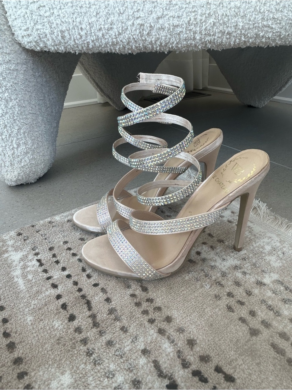 Le Château Crystal Spiral Wrap Stiletto Heels in Nude/Champagne❤️7.5